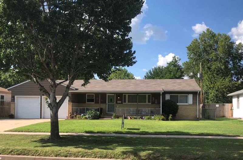 2812 E Mount Vernon, Wichita, KS 67211