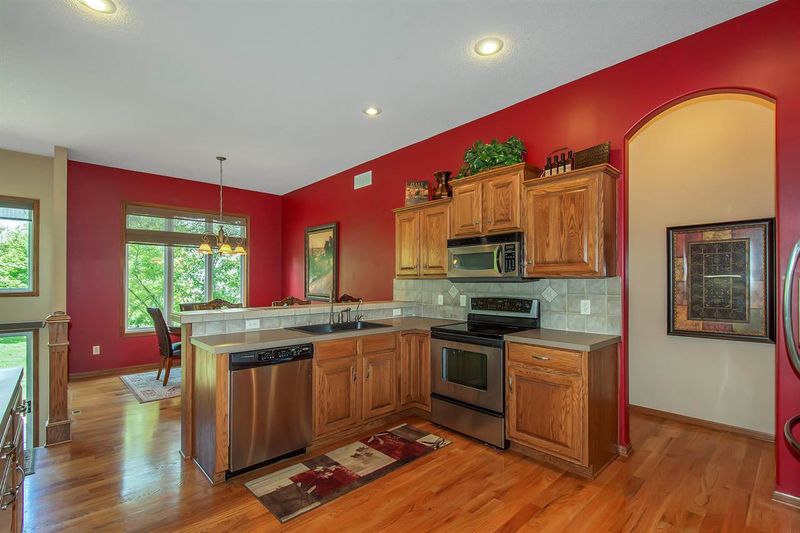704 E Woodstone Ct, Andover, KS 67002