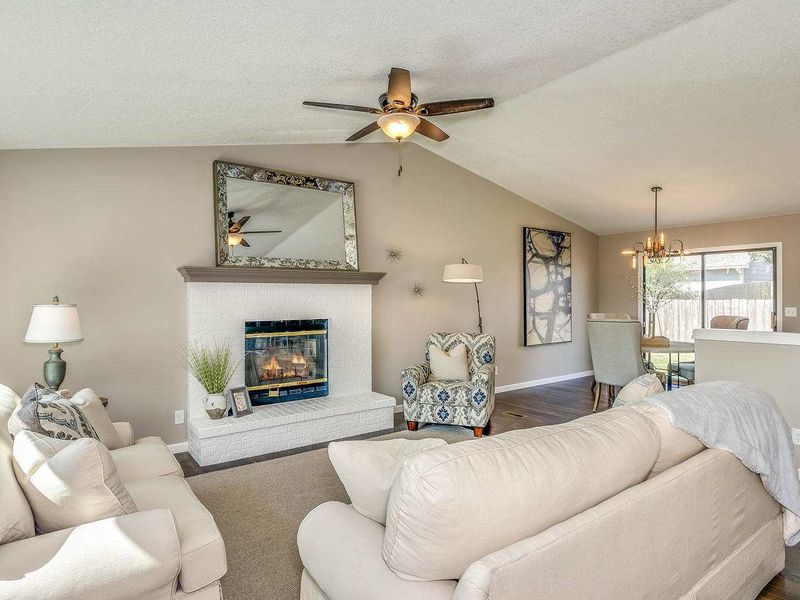 1809 S Cranbrook, Wichita, KS 67207