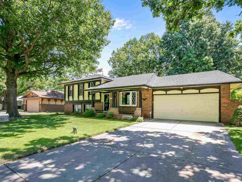 1504 N Baltimore Ave, Derby, KS 67037