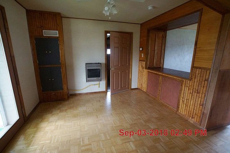 25307 Westview Ln, Mount Hope, KS 67108