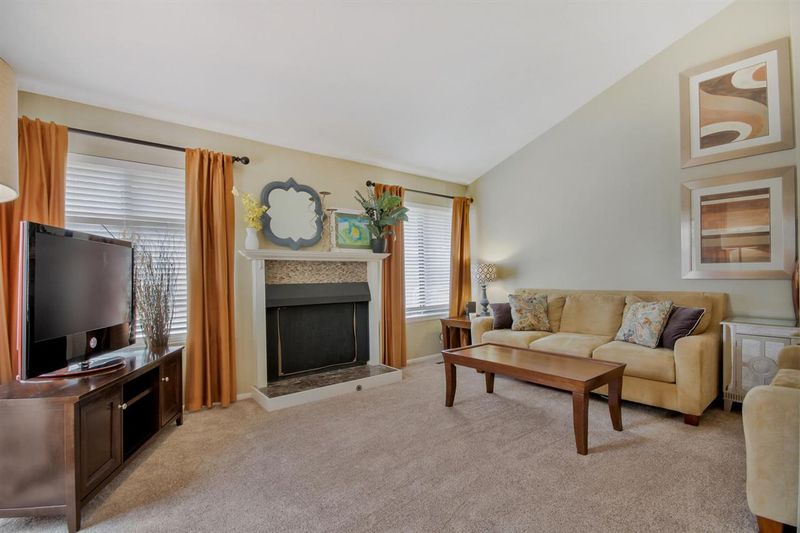 8419 E Harry St Apt 201, Wichita, KS 67207
