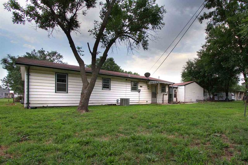 1630 E 46th, Wichita, KS 67216