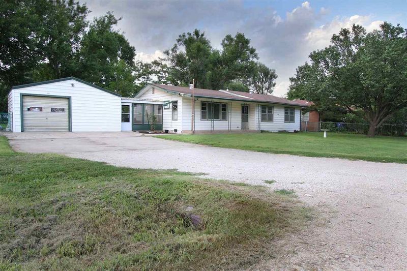1630 E 46th, Wichita, KS 67216