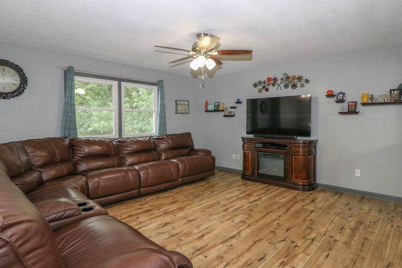 113 S Willow, Derby, KS 67037