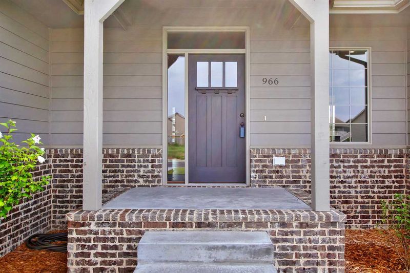 966 Cedar Brook Cir, Mulvane, KS 67110
