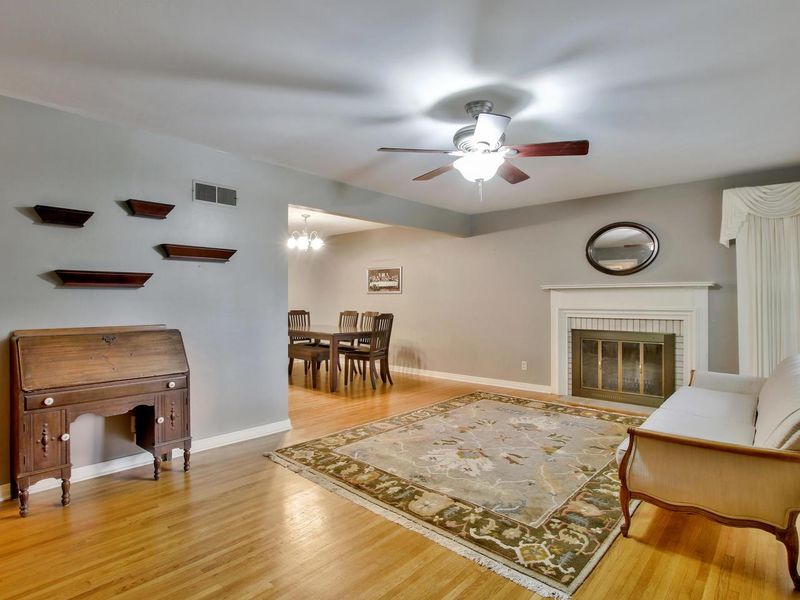 3011 E Sennett, Wichita, KS 67211