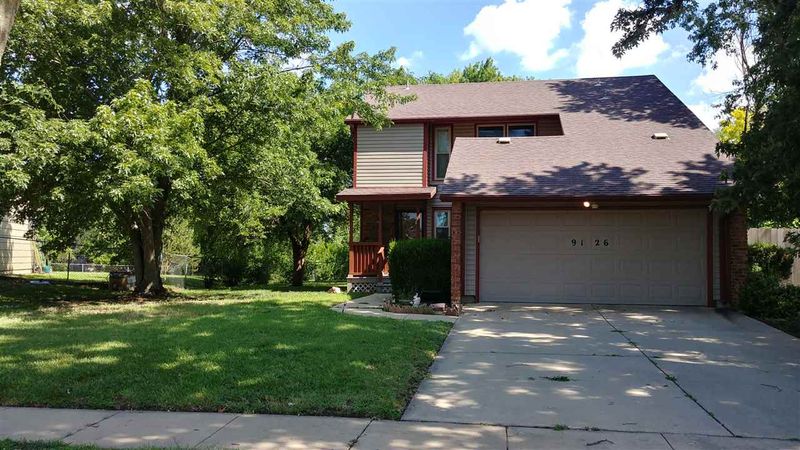 9126 E Blake St, Wichita, KS 67207