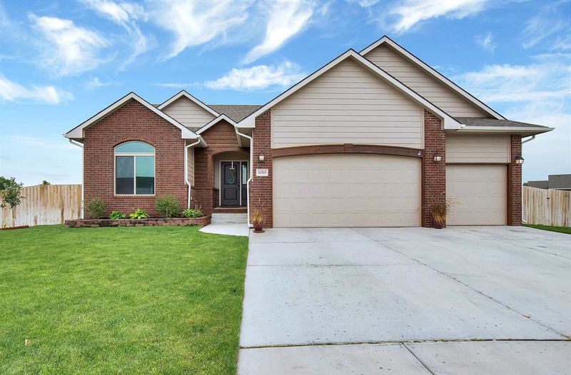 11323 W Wilkinson Ct, Maize, KS 67101