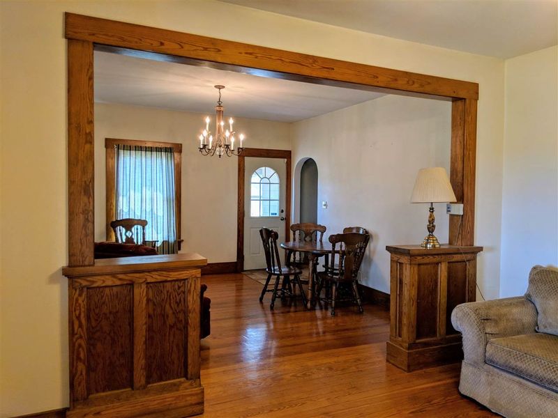 3419 S Yoder Rd, Hutchinson, KS 67501