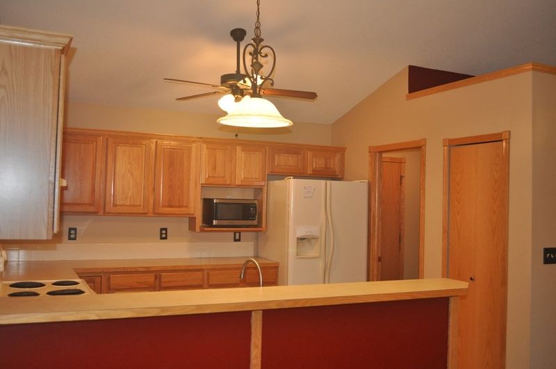4467 E Eagles Landing St, Wichita, KS 67220