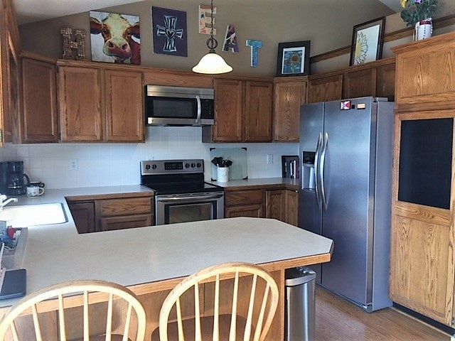 1902 N Redbarn, Wichita, KS 67212