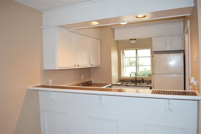 2405 S Capri St UNIT 1001, Wichita, KS 67210