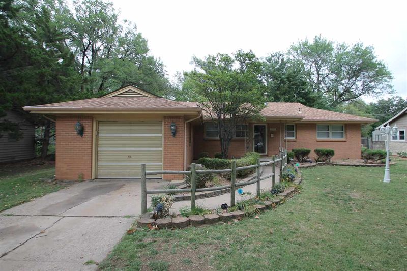 1310 N Westview, Derby, KS 67037