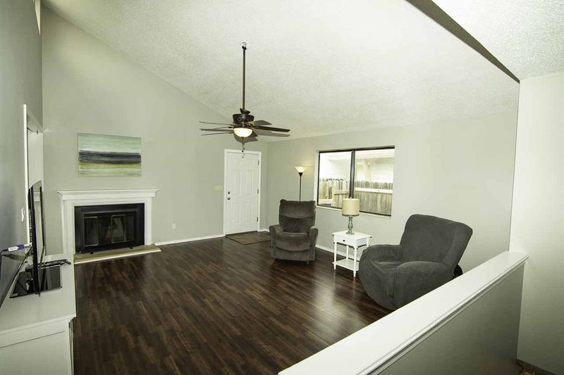 6520 Rodeo, Bel Aire, KS 67220