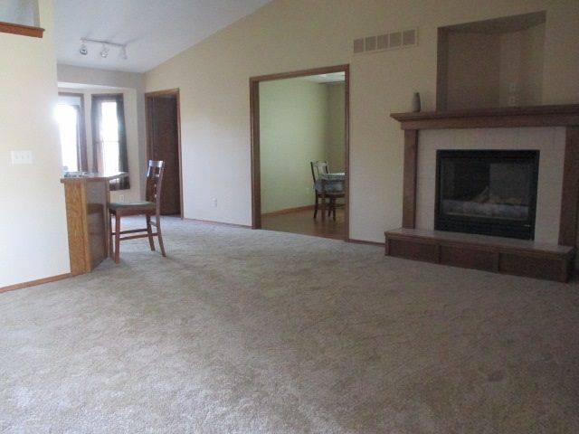 513 Showalter, Rose Hill, KS 67133