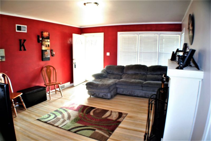 24 N Laurel Dr, Wichita, KS 67206