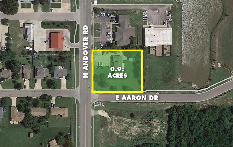 1926 N Andover Rd, Andover, KS 67002