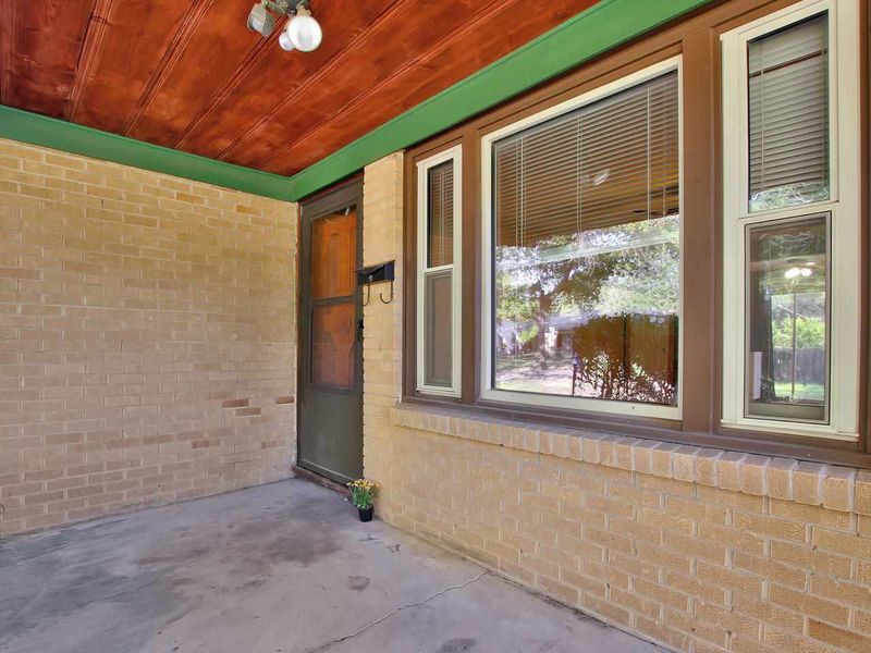 1650 Drollinger St, Wichita, KS 67218
