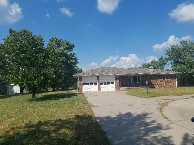 1230 E 87th St S, Haysville, KS 67060