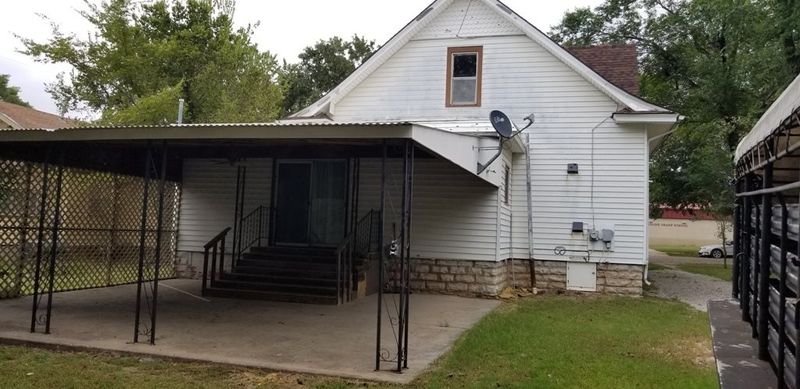 419 N Plumb, Moline, KS 67353