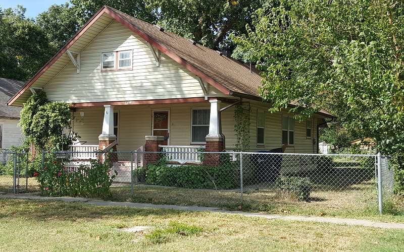 406 W 3rd, Newton, KS 67114