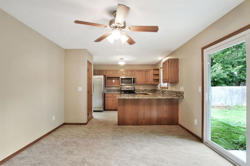 224 Oak Meadows, Derby, KS 67037