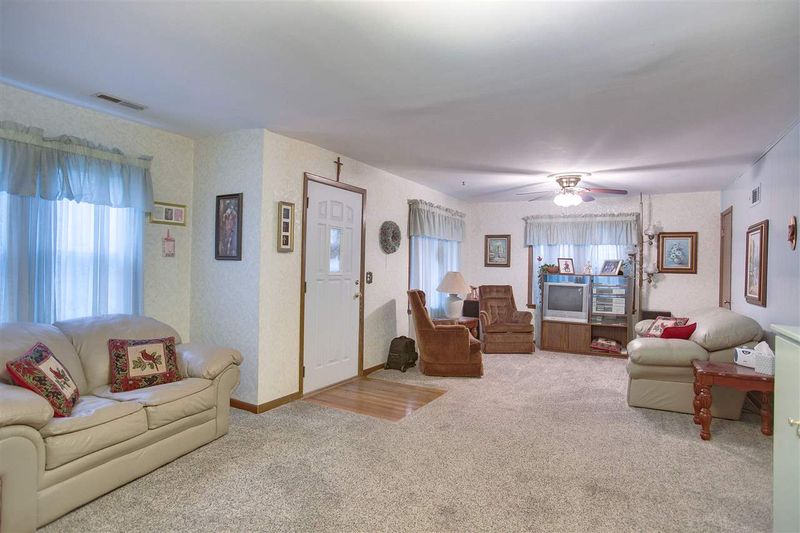 2725 E Conamore St, Wichita, KS 67216