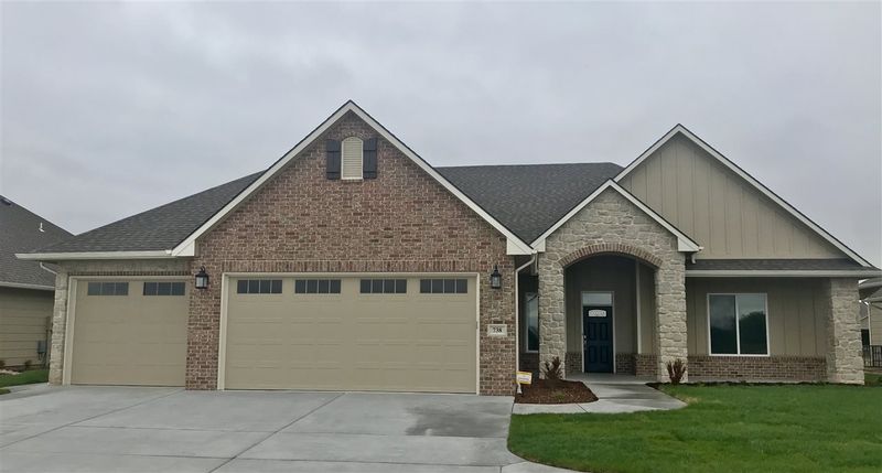738 N Firefly St, Wichita, KS 67235