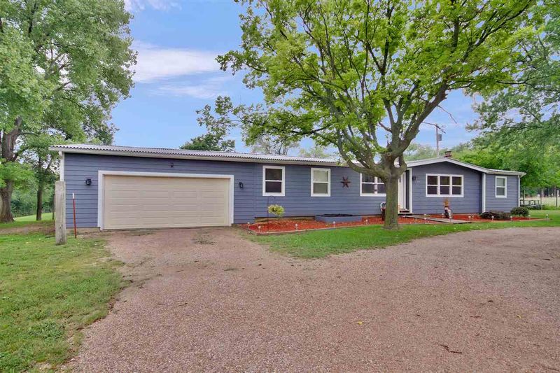 1485 E 119th St, Mulvane, KS 67110