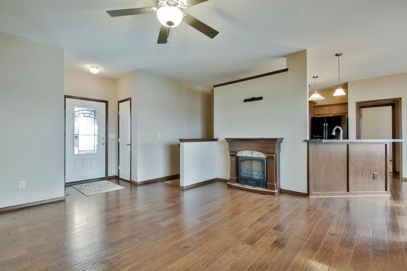 1913 E Aster St, Andover, KS 67002