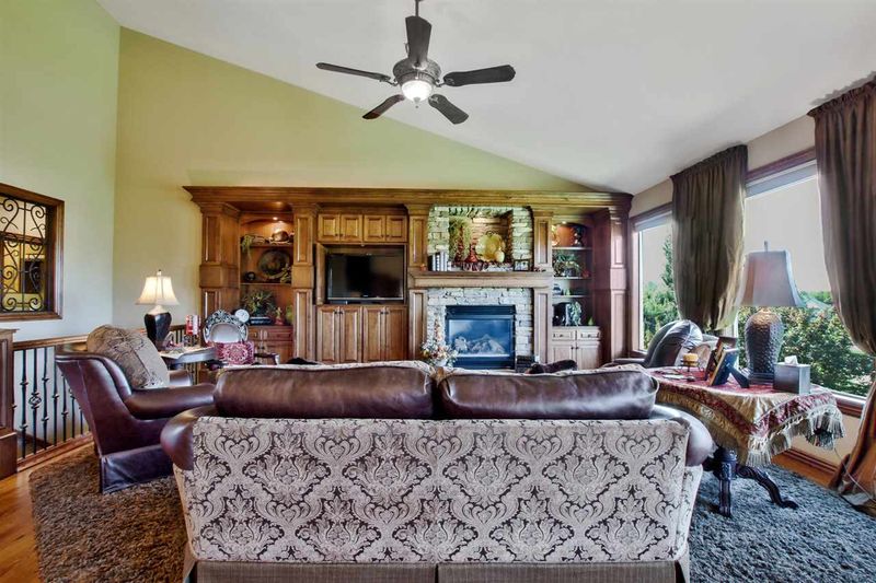 1518 E Kalispell Ct, Andover, KS 67002