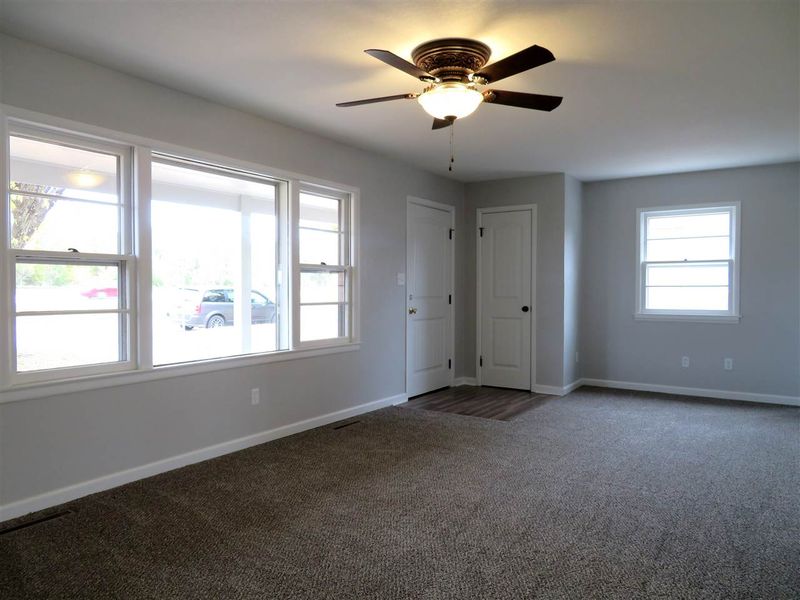 568 S Baltimore, Derby, KS 67037