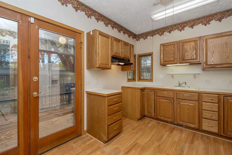 1121 N Smith, Wichita, KS 67212