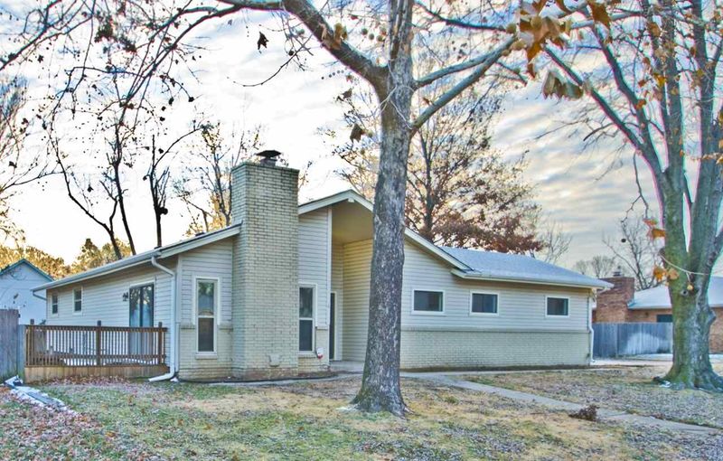 726 Atherton St, Maize, KS 67101-9659