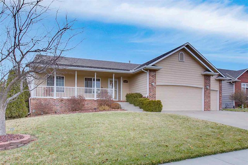 2829 Rough Creek, Derby, KS 67037-9481