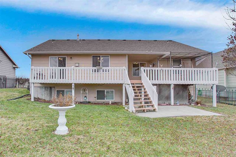 2829 Rough Creek, Derby, KS 67037-9481