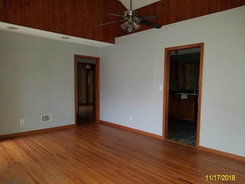 5901 E Bellaire, Wichita, KS 67218