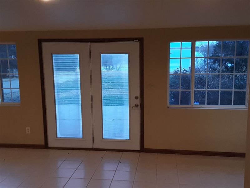 74 Eureka Lake, Eureka, KS 67045