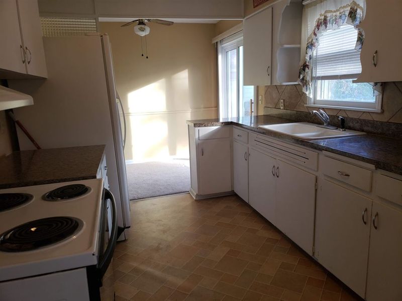 1409 E Selma St, Wichita, KS 67216
