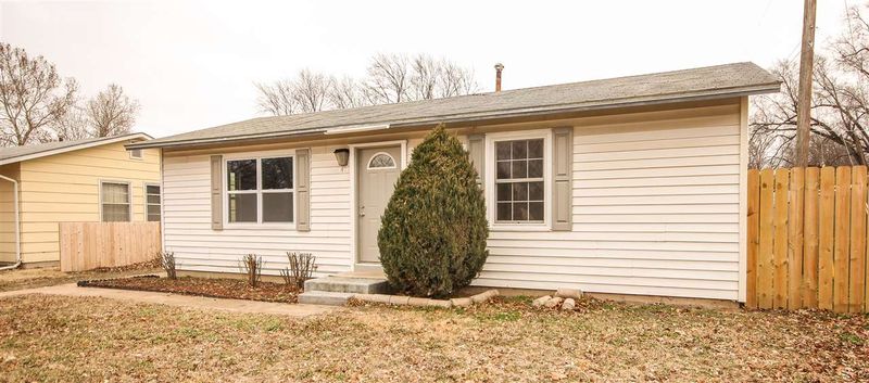 412 Boyd Ave, Newton, KS 67114-3108