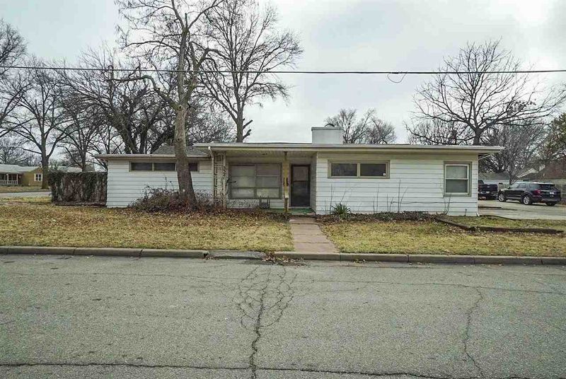 5521 E Orme St, Wichita, KS 67218