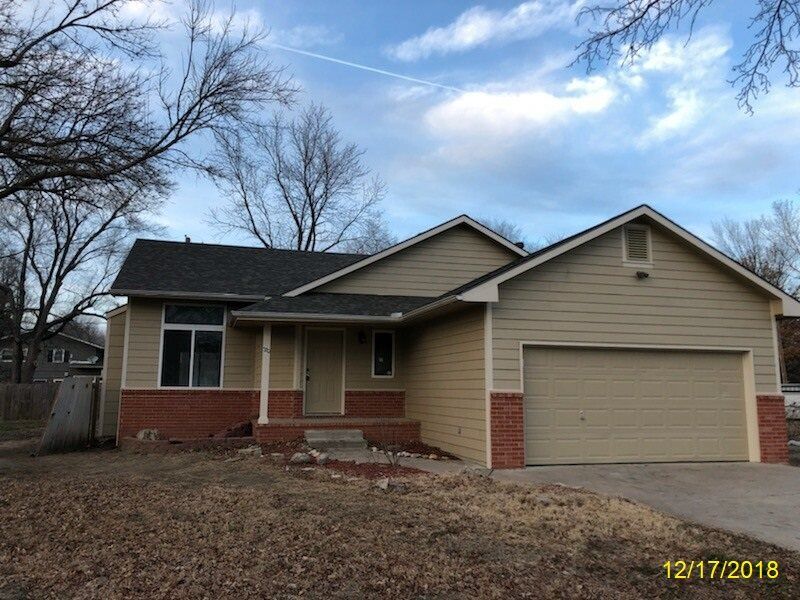 520 Albert, Valley Center, KS 67147
