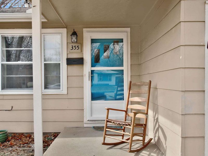 355 N Custer St, Wichita, KS 67203