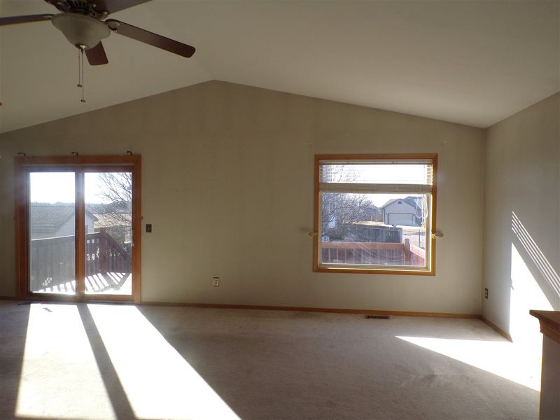 2611 Danbury Rd, Augusta, KS 67010