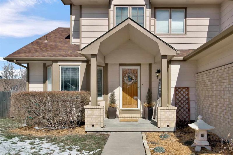 5500 E Falcon, Bel Aire, KS 67220