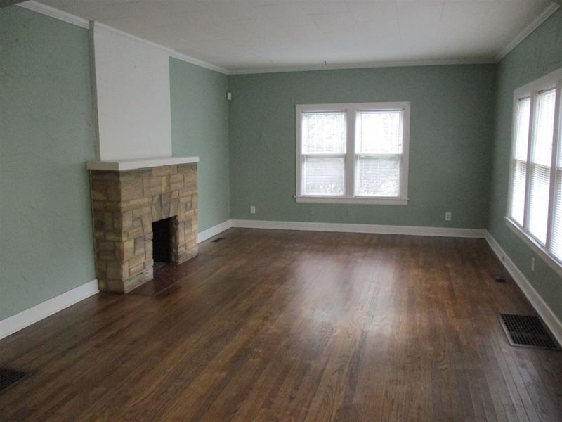 4117-4119 E Lewis St, Wichita, KS 67218