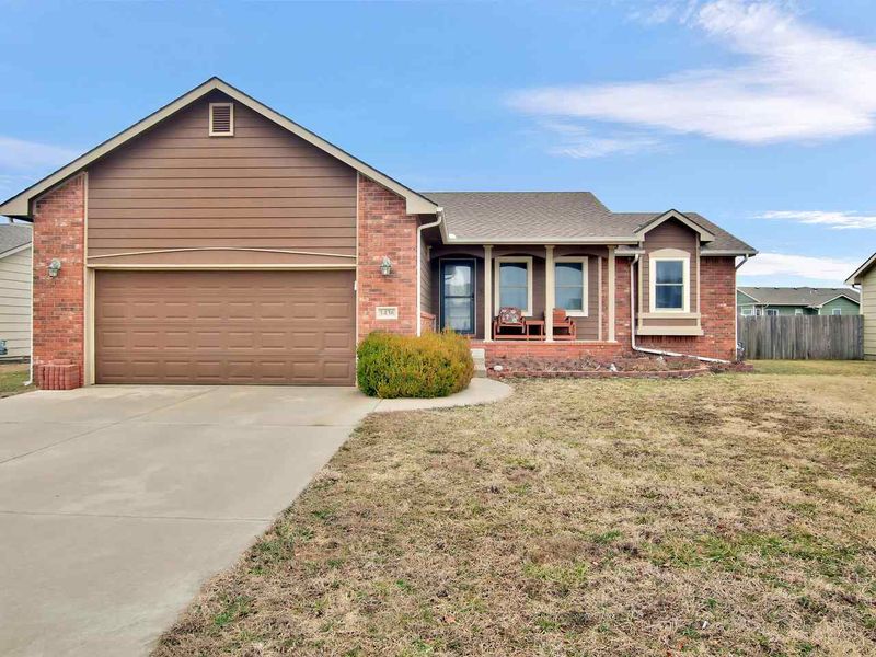 1436 Spring Rg, Derby, KS 67037