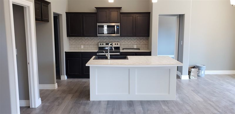 218 Chisholm Trl, Clearwater, KS 67026
