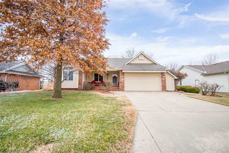 303 Koob Ln, Andover, KS 67002